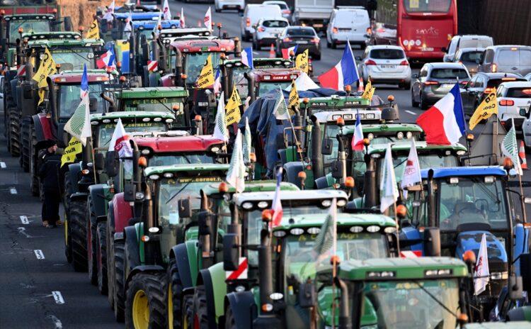 Avrupa çiftçi eylemleriyle sarsılırken ilk uzlaşma adımı Fransa'dan