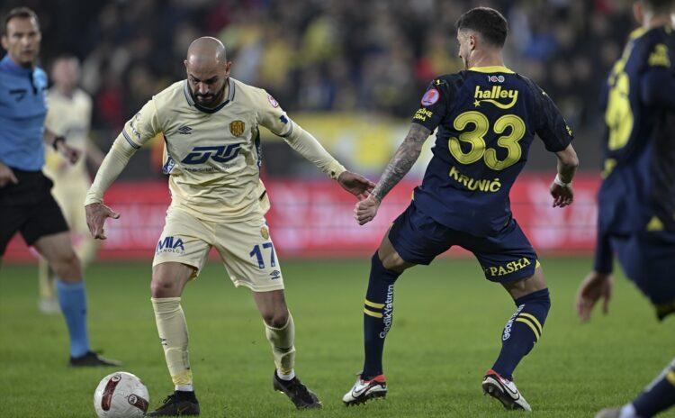 Emre Belözoğlu, Fenerbahçe'yi kupa dışına itti