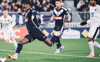 Alberth Elis yoğun bakıma alındı