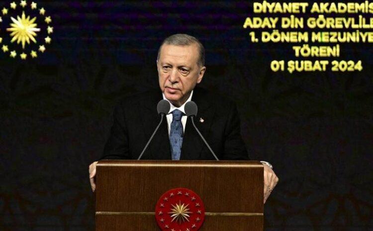Erdoğan Diyanet Akademisi'nde konuştu: Şeriata düşmanlık dine husumettir