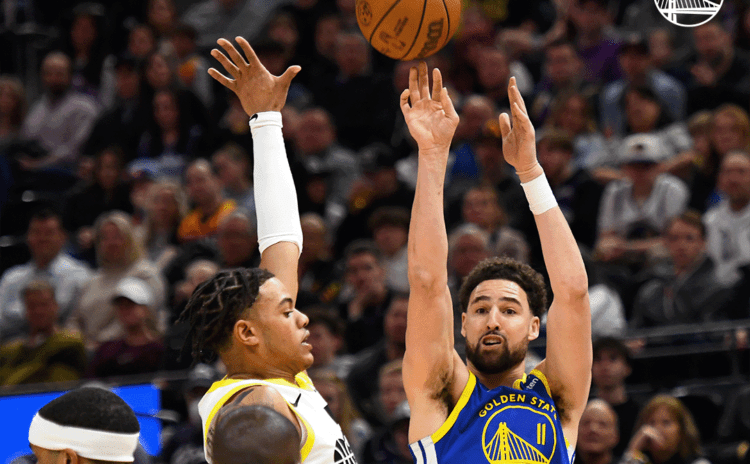 Thompson kenardan gelip şov yaptı, Warriors kazandı