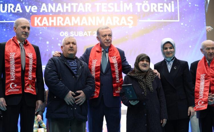 Erdoğan 9 bin 289 deprem konutunu teslim etti, muhalefete yüklendi, 'ayrımcılık yok' mesajı verdi