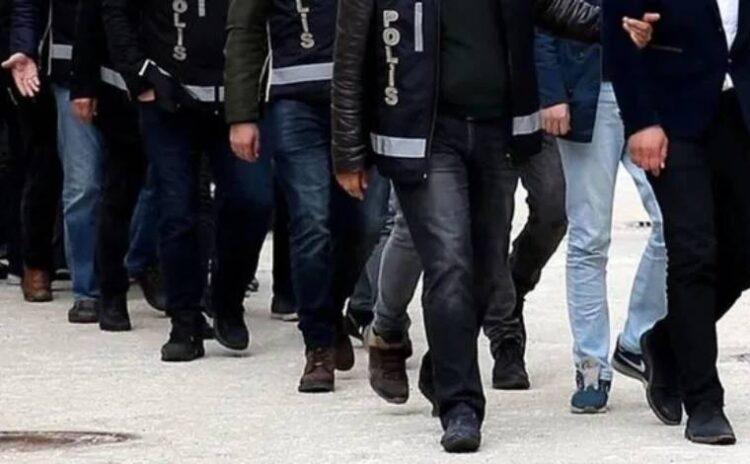 İstanbul'da 1.5 milyon liralık dolandırıcılık: Sahte polisler tutuklandı