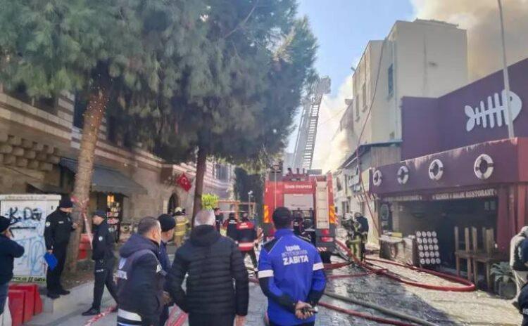 İzmir Kemeraltı Çarşısı'nda yangın
