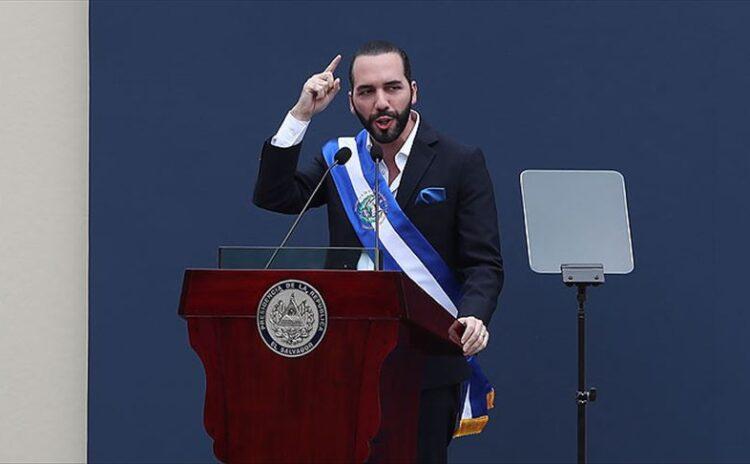 'Dünyanın en havalı diktatörü': El Salvador'un fenomen lideri Bukele'den ezici zafer