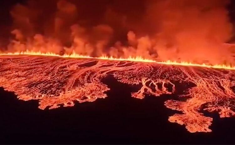 Üç ayda dört volkan patlaması: İzlanda yine kızıla büründü