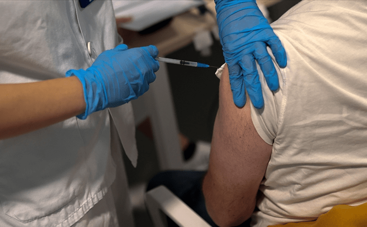 Bir insan 217 kez Covid aşısı olursa ne olur? Karşınızda 'süper aşılı' bir Alman
