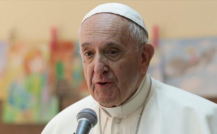 Papa'dan toplumsal cinsiyet yorumu: Çağın en çirkin tehlikesi