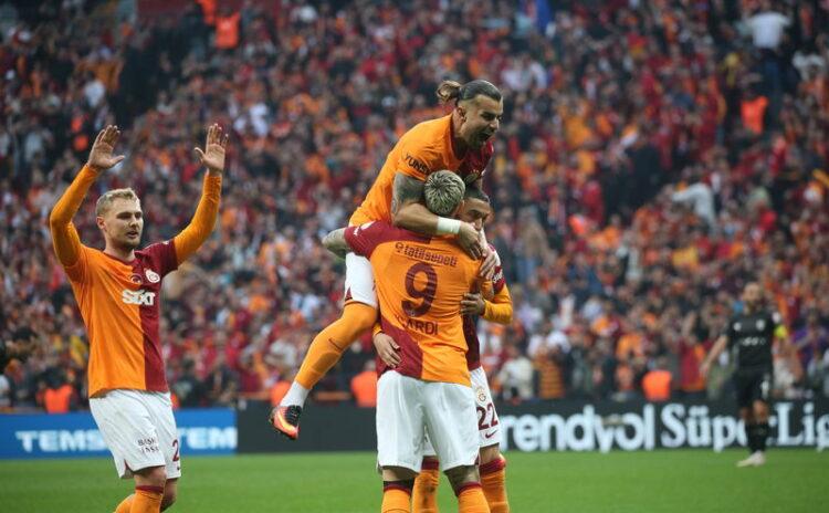 Galatasaray, Pendik virajını '4'le geçti son düzlüğe pole pozisyonda girdi