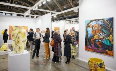 Hep olduğu gibi deneysel, hiç olmadığı kadar renkli: Art Brussels 40 yaşında