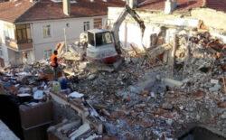 İstanbul’daki okullarda deprem hazırlığı ağır aksak: Veli, esnaf, çocuklar… Hepsi şikayetçi