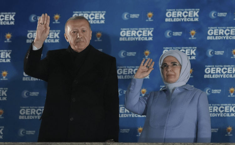 Erdoğan’dan buruk balkon konuşması: İrtifa kaybettik