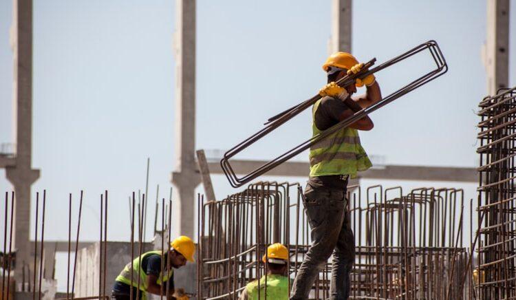 Malzeme fiyatları artınca inşaat maliyetleri şubatta hızlandı