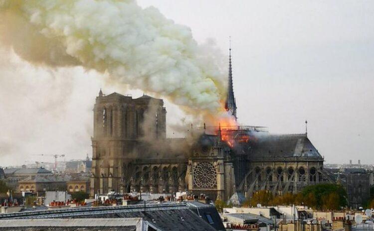 Notre Dame mucizeleri sergilenmeye hazır