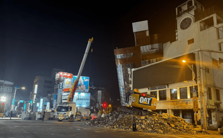 Tayvan 7,4 şiddetindeki depremi nasıl 12 ölüyle atlatabildi?