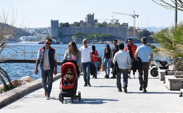 Meteoroloji duyurdu: Sıcaklıklar artacak, yağmur da geliyor