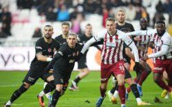 Şampiyonluk yolundaki Cim-bom Bülent Uygun’un Sivasspor’unu ağırlayacak