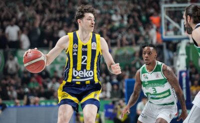 Fenerbahçe iki uzatma sonunda Bursaspor’un sezonunu bitirdi