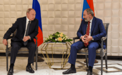 Putin ve Paşinyan bir araya geldi: İki yabancı olmaya doğru…