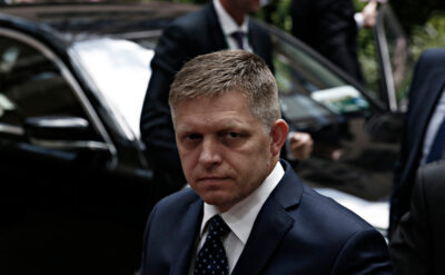 Slovakya Başbakanı Fico’yu vurdular: Ölümle kalım arasında