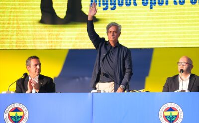 İmzalar atıldı, Jose Mourinho Fenerbahçe’nin yeni teknik direktörü