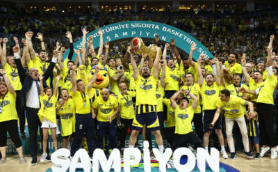 Potanın rengi sarı lacivert… Fenerbahçe şampiyon