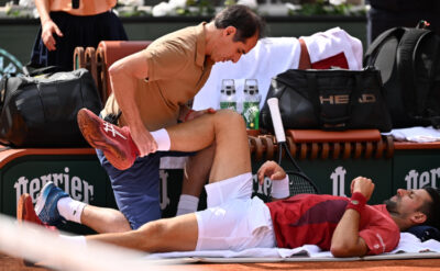 Novak Djokovic pes etmez! Rekor da kırdı