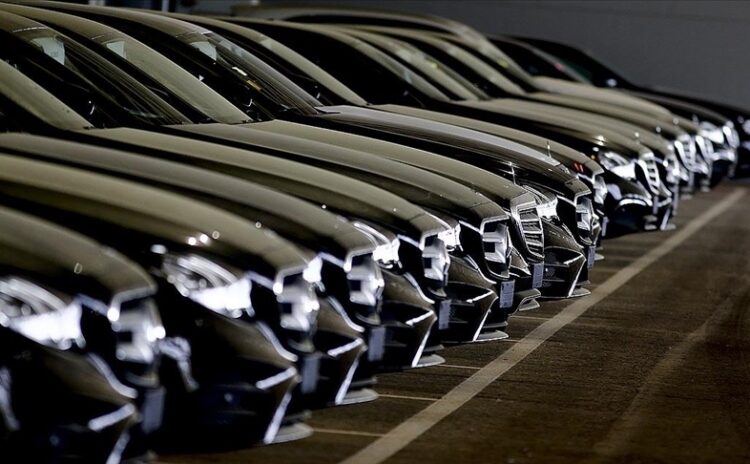 Avrupa’da otomobil satışları mayısta düştü, elektriklide güçlü talep sert kesildi