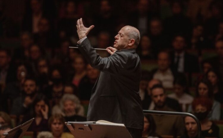 Dünyanın en iyi orkestralarından Budapeşte Festival Orkestrası'ndan 'Kızılcık' selamı