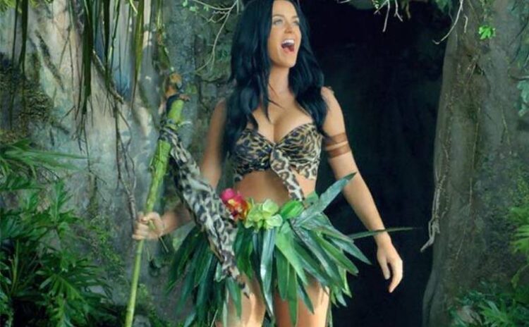 Katy Perry'nin 'Roar'ı 4 milyar dinlemeye ulaşan ilk şarkı oldu