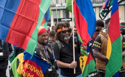 Yeni Kaledonya kontrolden çıktı: Fransa’nın denizaşırı toprağında neler oluyor?