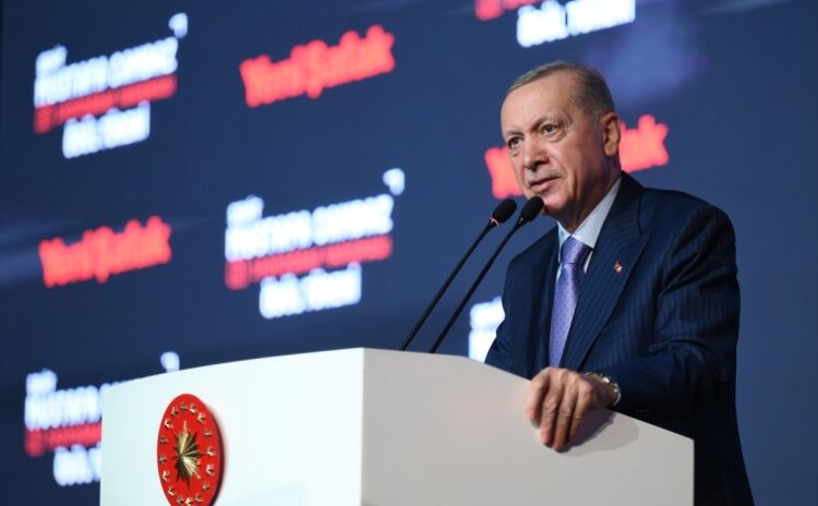 Erdoğan'dan İmamoğlu'na SGK borçları çıkışı: Dansa para var