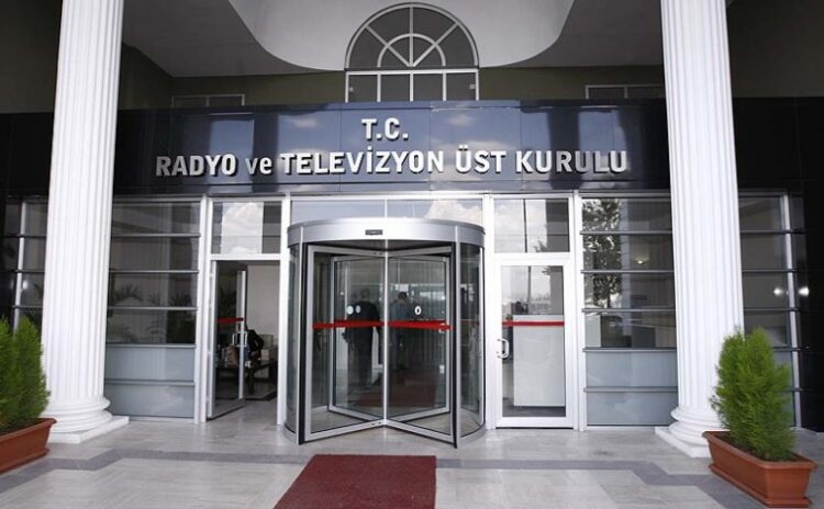 RTÜK Bahçeli'yle ilgili yorumu 'ihlal' saydı, Halk TV'ye ceza kesti