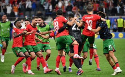 Ronaldo ağladı, Costa kurtardı… Çeyrek final Portekiz’in