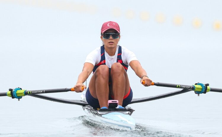 Olimpiyatların ikinci gününde Türkiye: İlayda Tarhan olimpiyat yedincisi, Elis Özbay çeyrek finalde