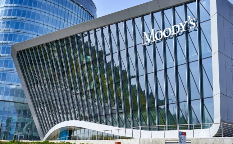 Moody's, Türkiye'nin kredi notunu ilk kez iki kademe yükseltti