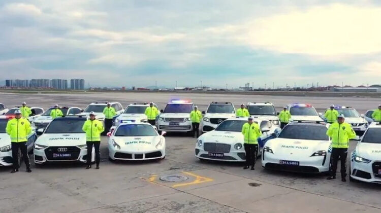 Polis aracına çevrilen lüks otomobillerin sahipleri serbest: Baronlar dosyasında tutuklu kalmadı