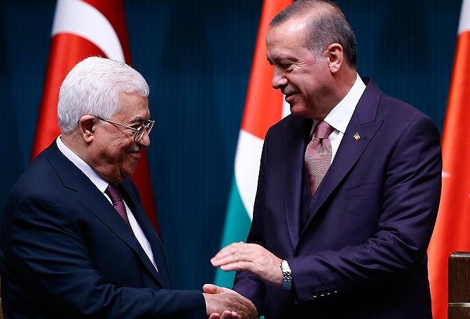 Erdoğan'ın 'özür dilesin' dediği Mahmud Abbas Türkiye'ye geliyor