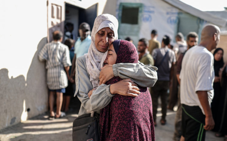 İsrail yine Gazze'de okul bombaladı, 31 kişi öldü: ABD'nin geçici iskelesi de sökülüyor