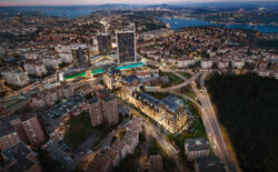 İstanbul’un en lüks konut projelerinden birinde ortalık fena karıştı