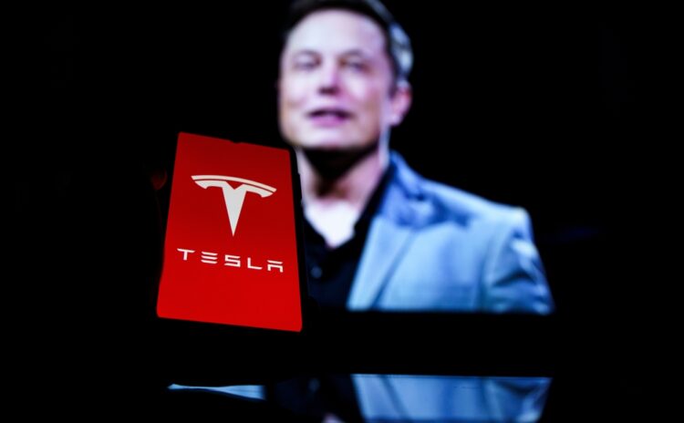 Hisseleri bir haftada yüzde 27 yükselen Tesla, bir yıllık zararını telafi etti