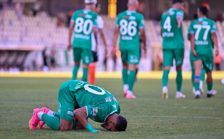 Iğdır FK üzerinden tozu attı, Adanaspor filelerine altı gol birden bıraktı