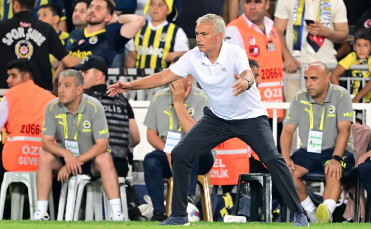 Şampiyonlar Ligi yok ama Jose Mourinho var