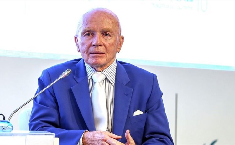 Mark Mobius'tan 'kara pazartesi' uyarısı: Portföyünüzün yüzde 20'sini nakitte tutun