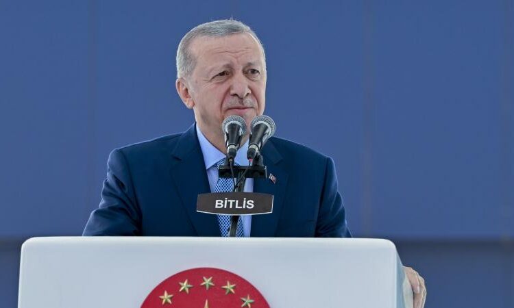 Erdoğan 'yoksulluğu bitirdik' dedi ama veriler tersini söylüyor