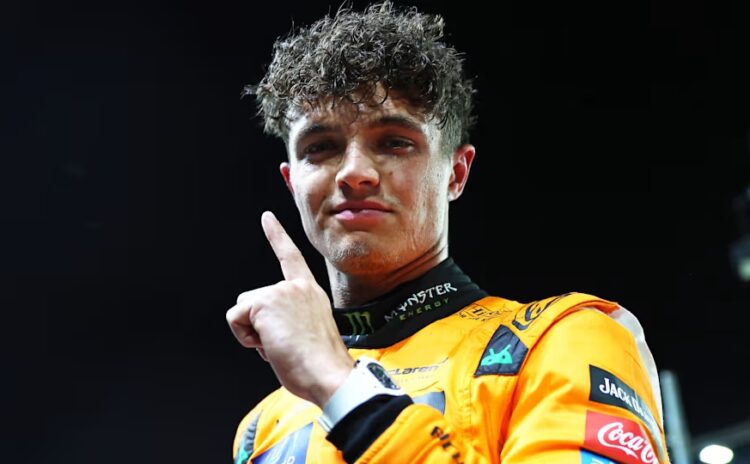 Singapur caddelerinin en hızlısı Lando Norris