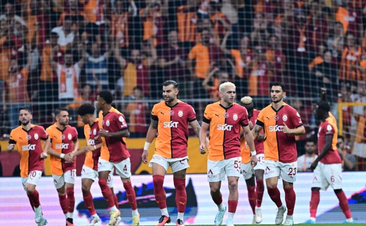 Galatasaray'da duran top değil yakan top