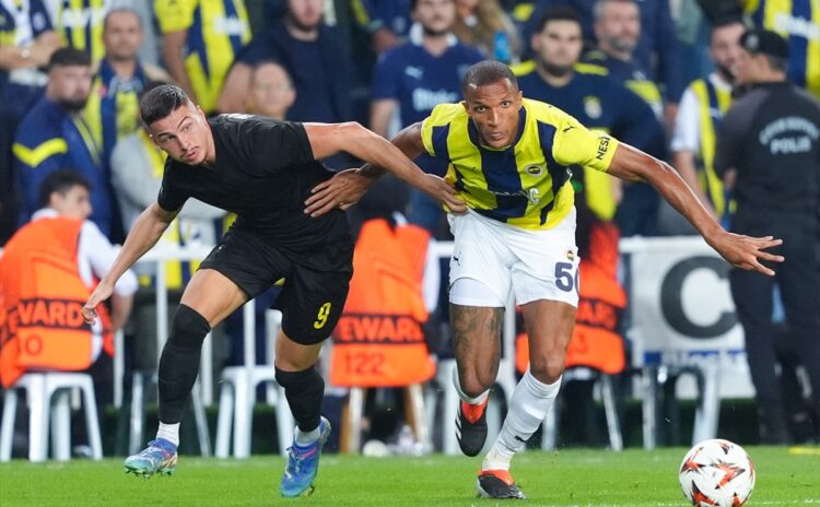 Fenerbahçe'yi ayakta tutan dört kolon: Livakovic, Çağlar, Becao, Amrabat