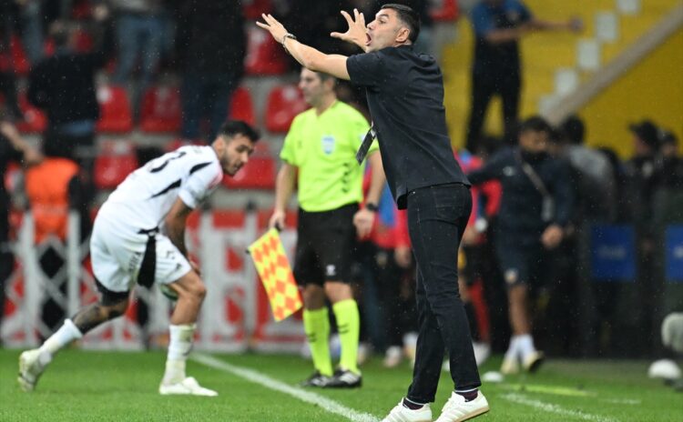 Kayserispor teknik direktörü Burak Yılmaz istifa etti