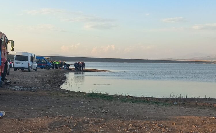 Hatay'da baraj gölüne giren dört Suriyeli boğuldu, bir kişi kayıp